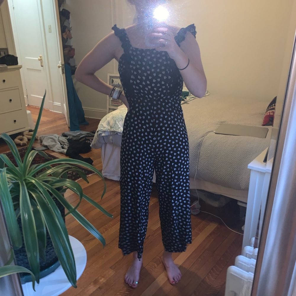 Patterned Jumpsuit - Picture 6 of 6